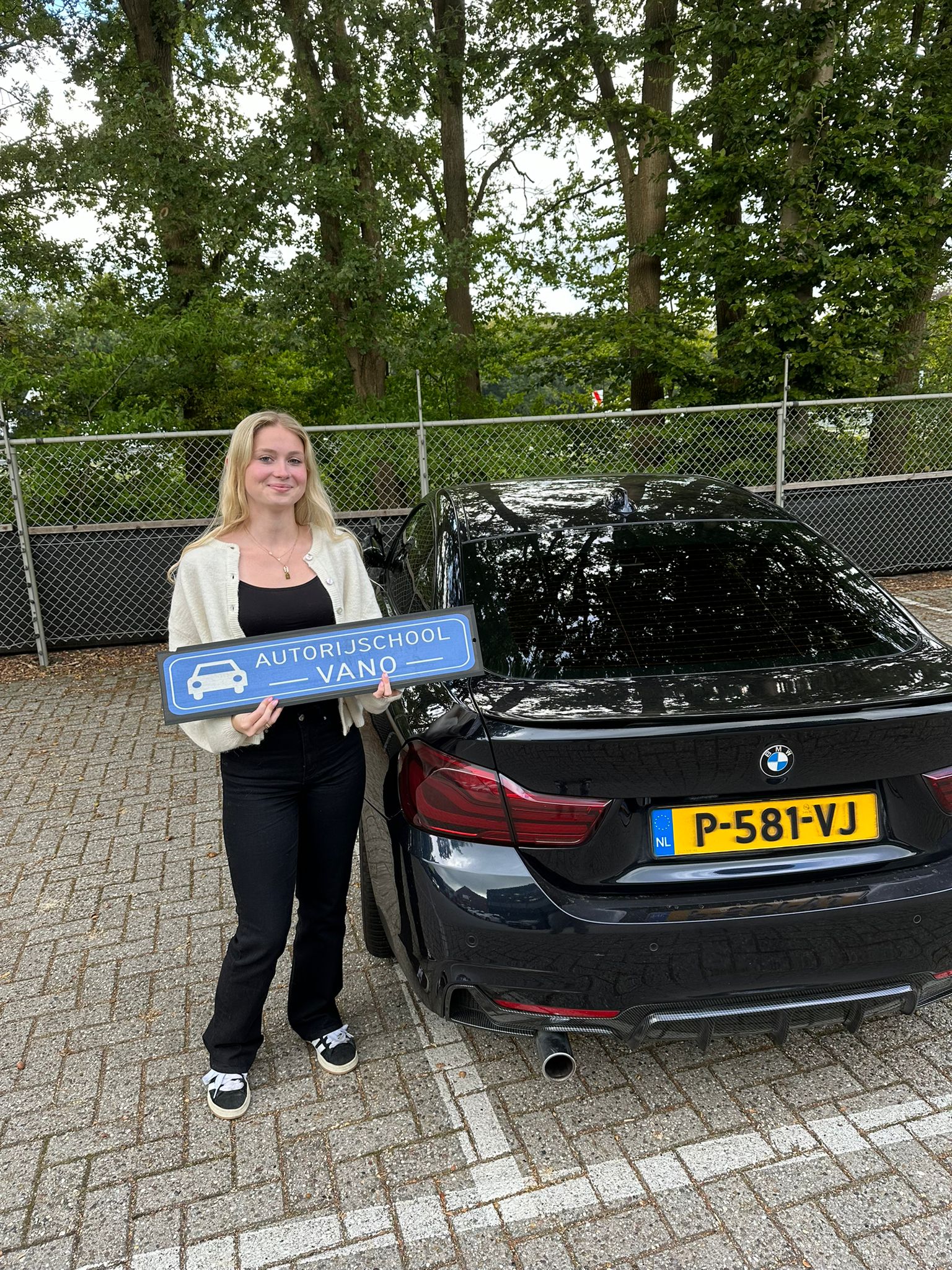 Geslaagde leerling Rijschool Vano