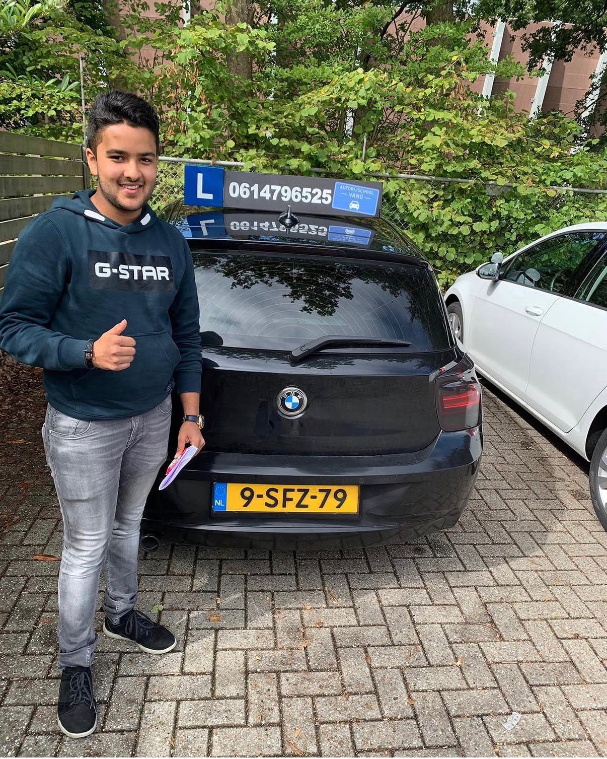 Geslaagde leerling Rijschool Vano